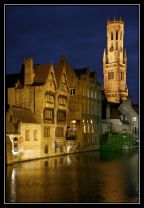 Belfort, le beffroi de nuit